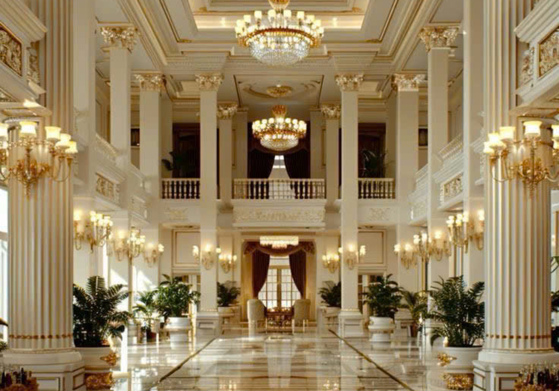 Trần thạch cao Tân cổ điển sang trọng 